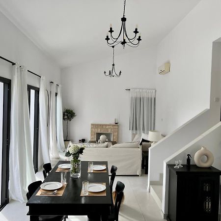 Zeus Holiday Home Писсури Экстерьер фото