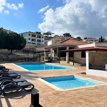 Zeus Holiday Home Писсури Экстерьер фото