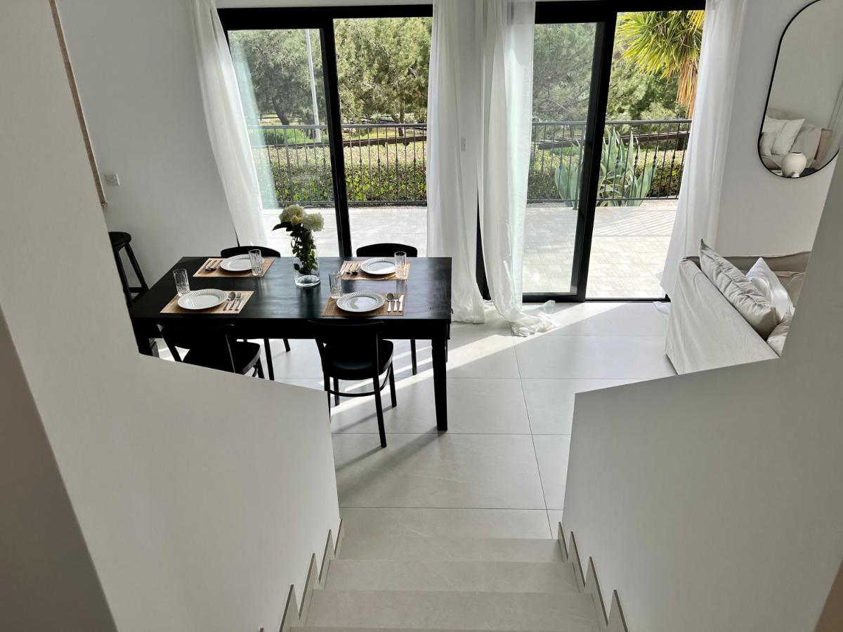 Zeus Holiday Home Писсури Экстерьер фото