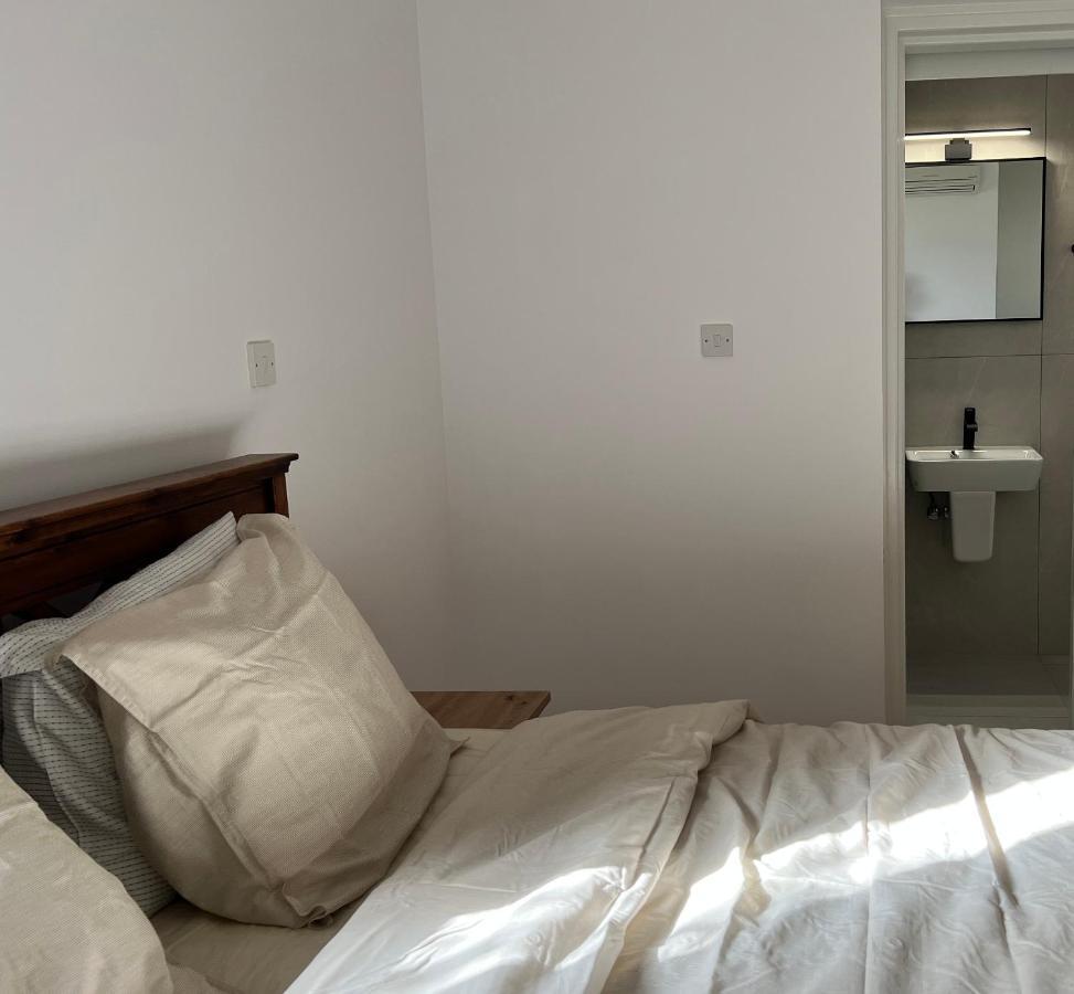 Zeus Holiday Home Писсури Экстерьер фото