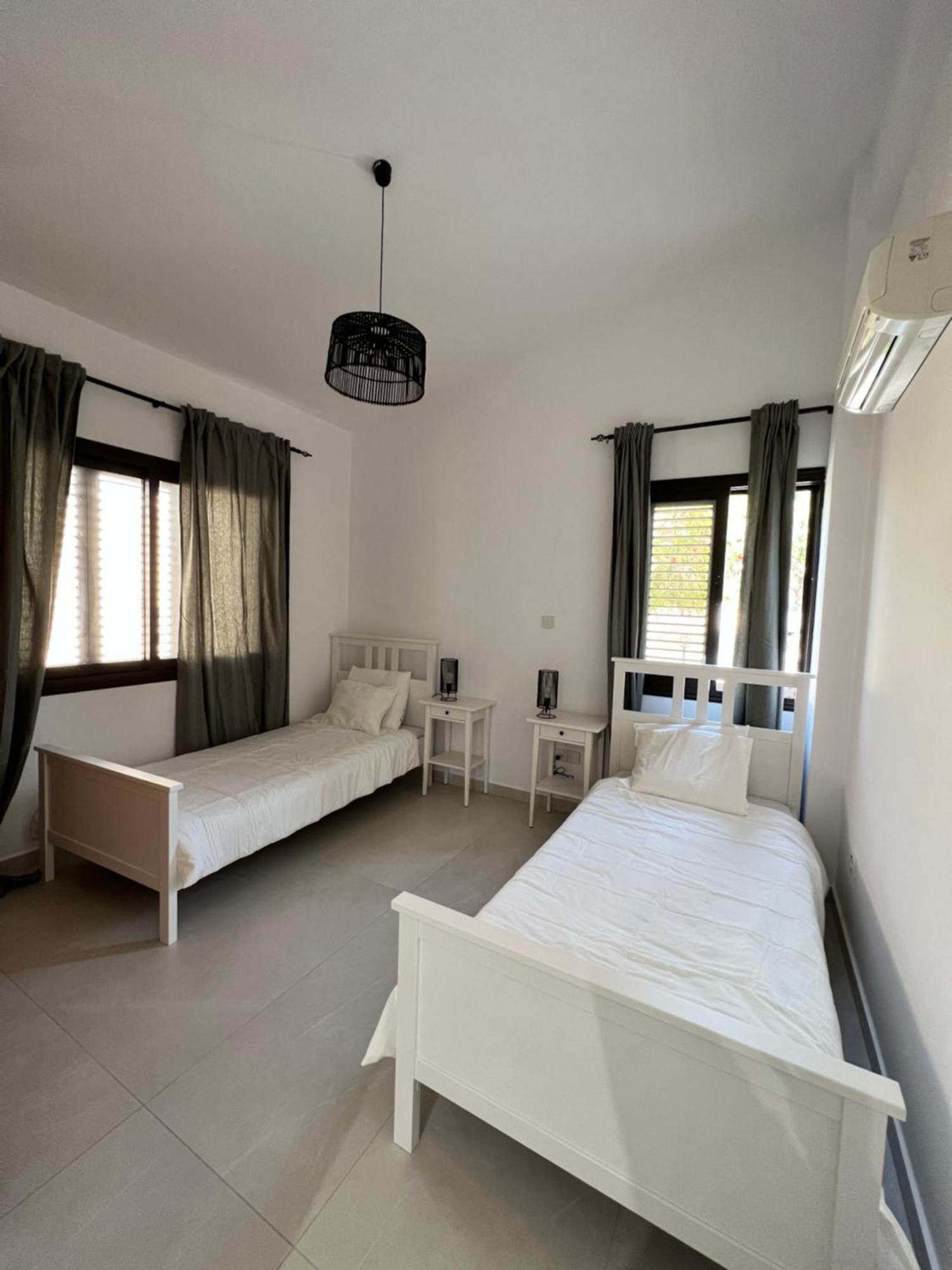 Zeus Holiday Home Писсури Экстерьер фото